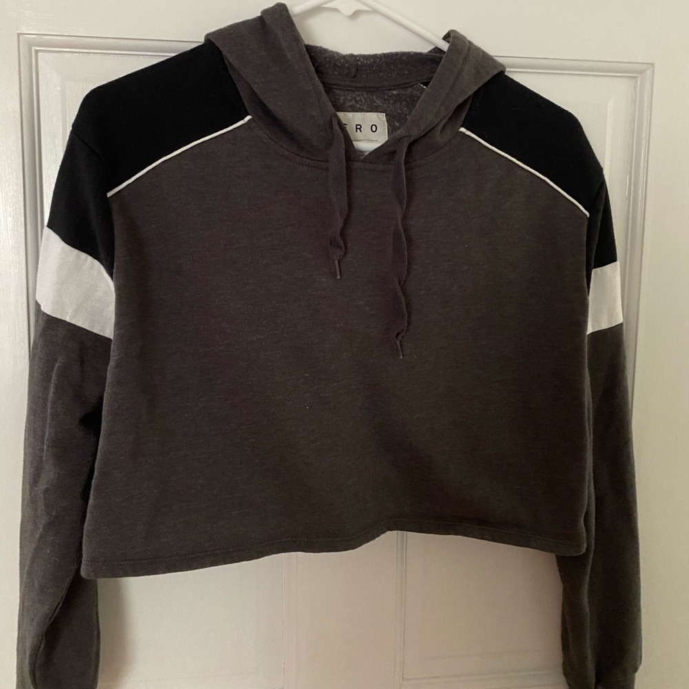 Aeropostale cropped sweatshirt